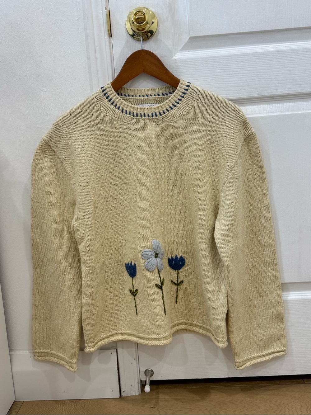Re/Done Cream Crewneck Sweater with Blue Floral Embroidery